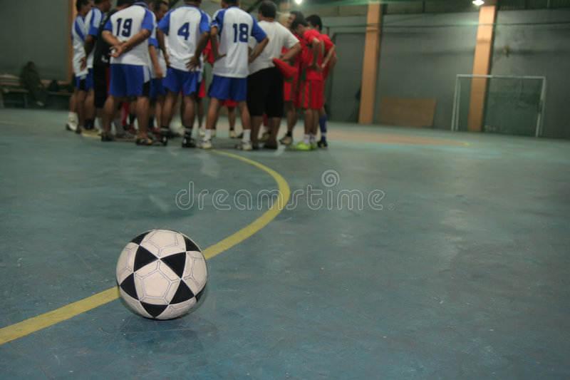 Detail Foto Main Futsal Nomer 5