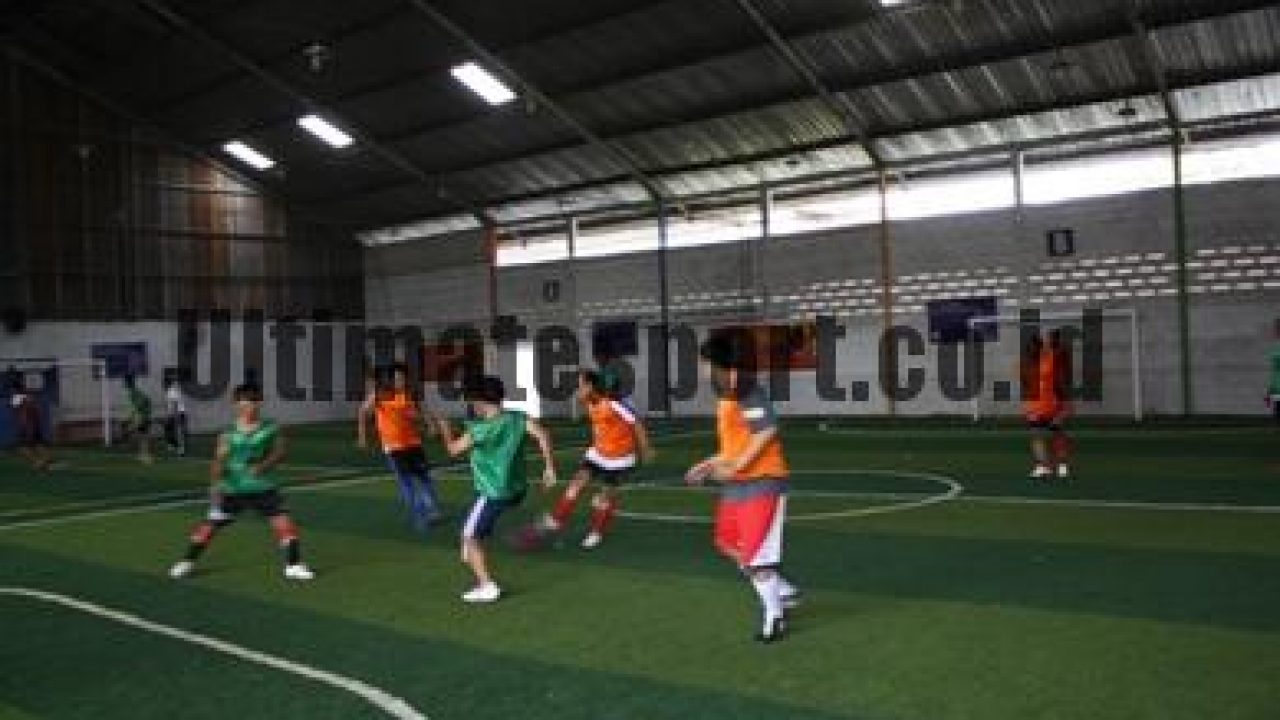 Detail Foto Main Futsal Nomer 45