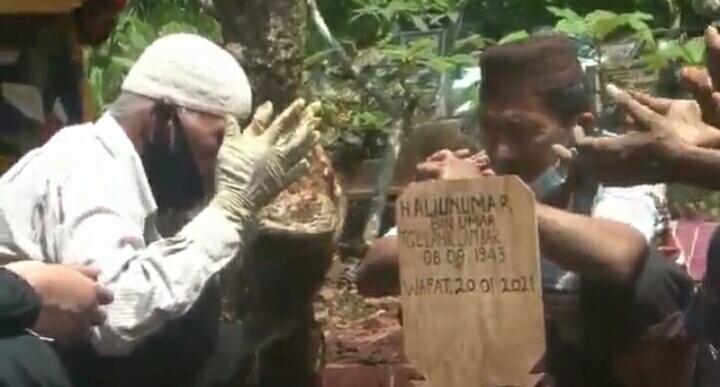 Detail Foto Makam Baru Nomer 55