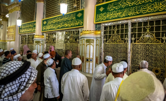 Detail Foto Makam Rasulullah Yang Asli Nomer 44