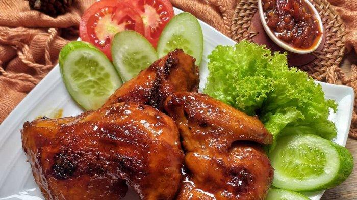 Detail Foto Makanan Ayam Bakar Nomer 13