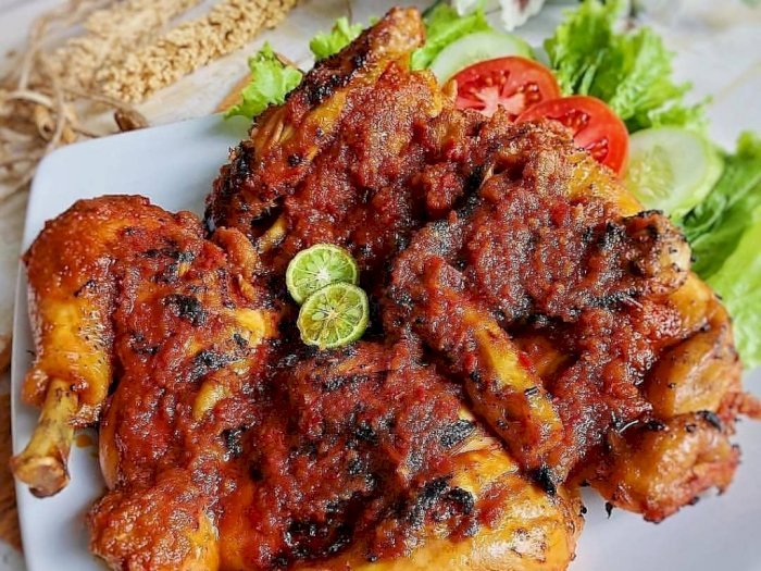 Detail Foto Makanan Ayam Bakar Nomer 24