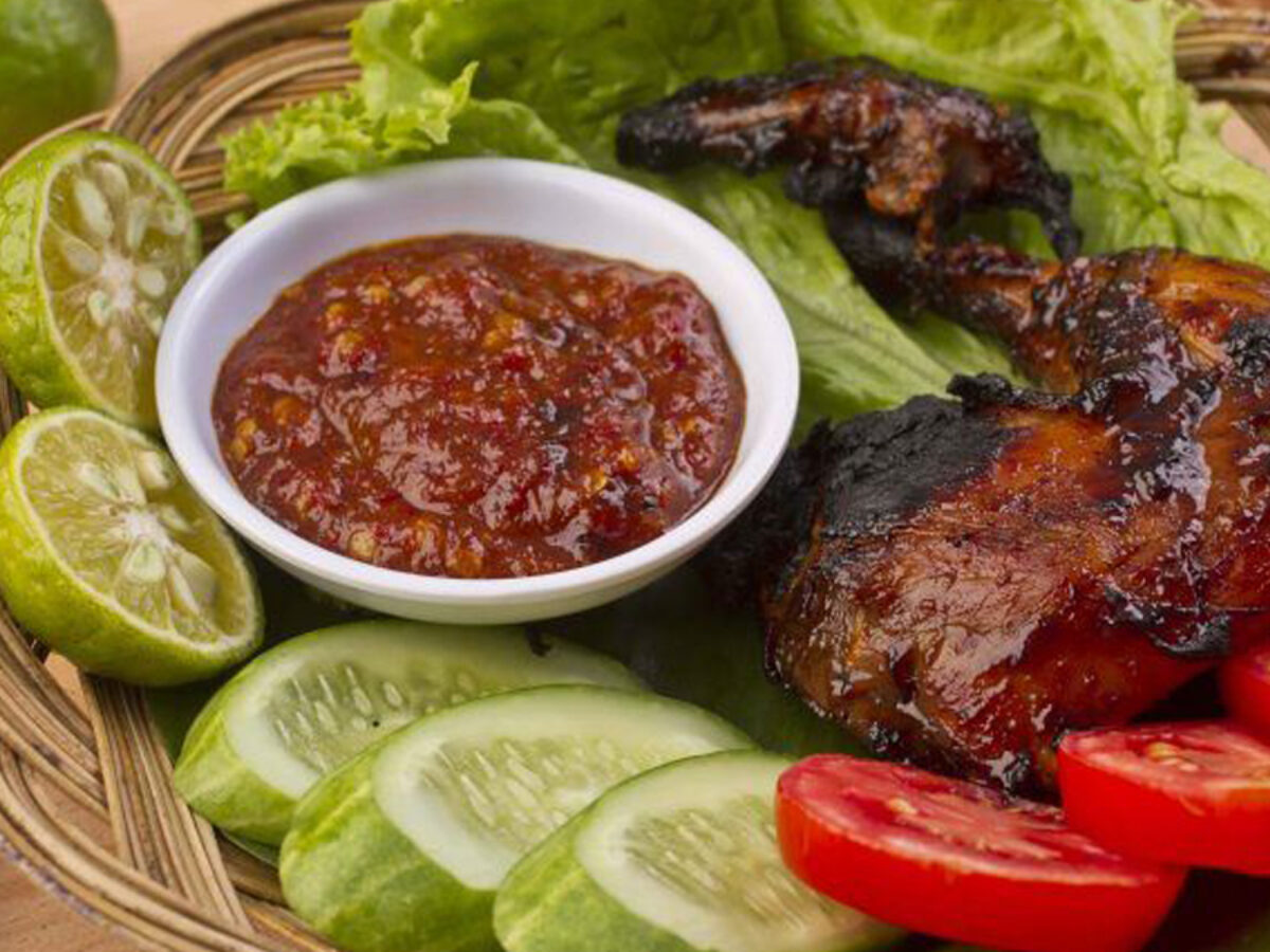 Detail Foto Makanan Ayam Bakar Nomer 43