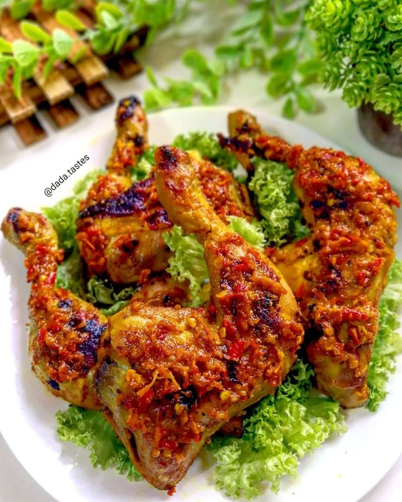 Detail Foto Makanan Ayam Bakar Nomer 8