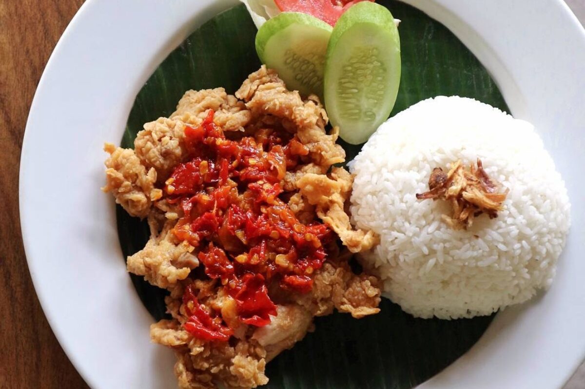 Detail Foto Makanan Ayam Geprek Nomer 37