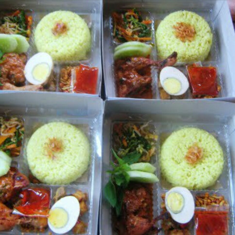 Detail Foto Makanan Catering Nomer 24