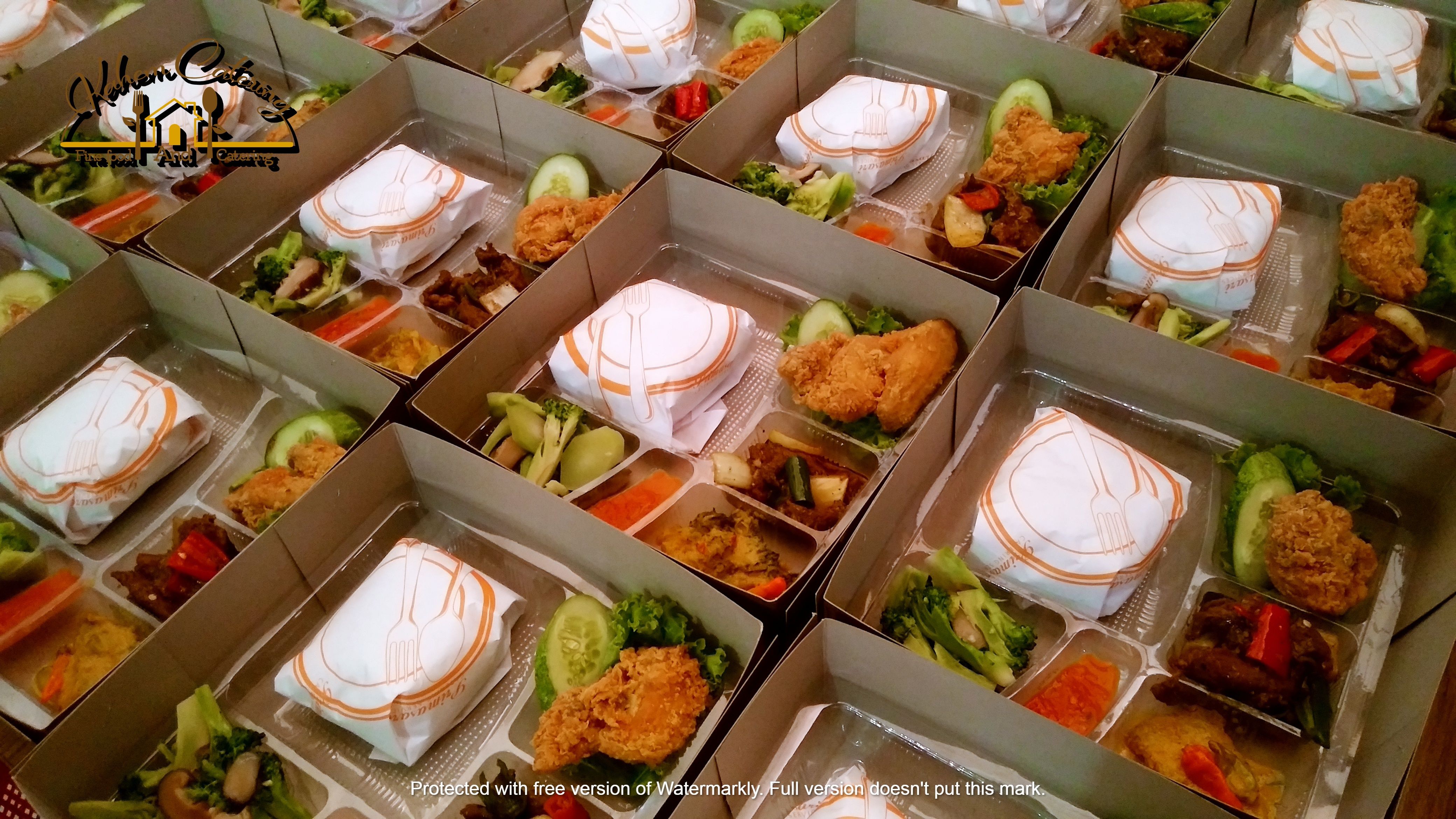 Detail Foto Makanan Catering Nomer 36