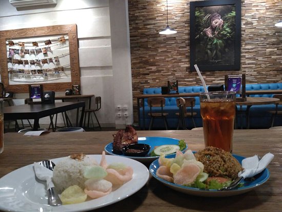 Detail Foto Makanan Di Cafe Nomer 5