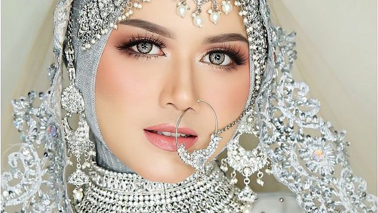 Detail Foto Make Up Pengantin Nomer 16