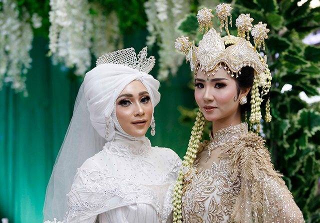 Detail Foto Make Up Pengantin Modern Nomer 47