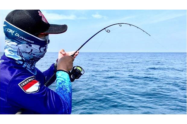 Detail Foto Mancing Di Laut Nomer 2