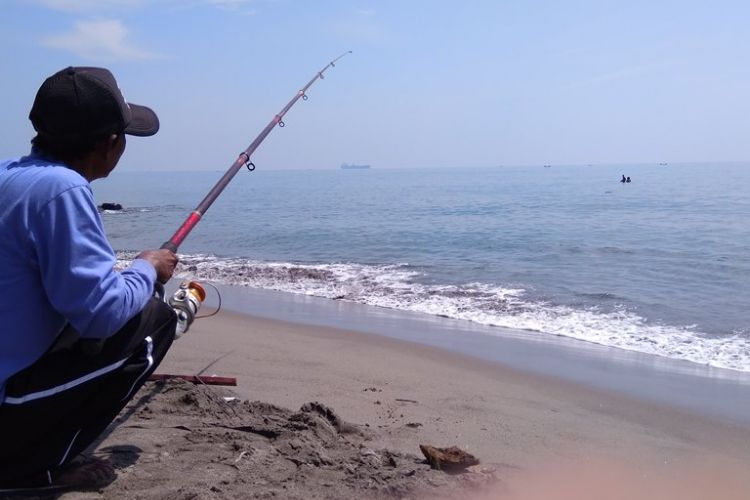 Detail Foto Mancing Di Laut Nomer 20