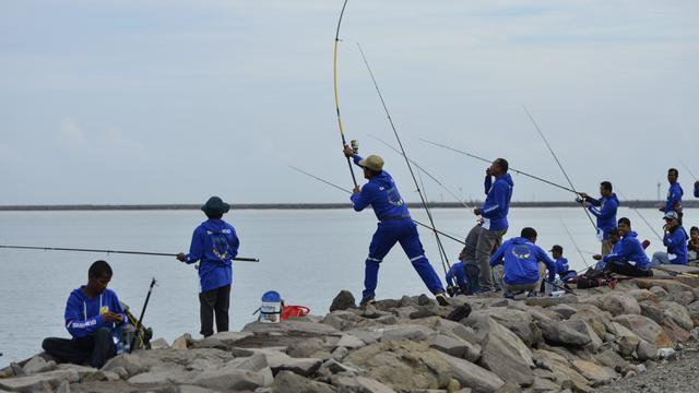 Detail Foto Mancing Di Laut Nomer 38