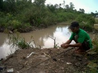 Detail Foto Mancing Di Sungai Nomer 26