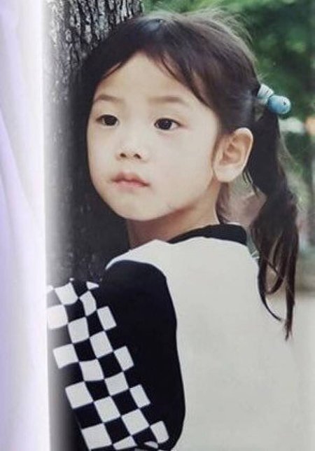 Detail Foto Masa Kecil Jisoo Blackpink Nomer 2