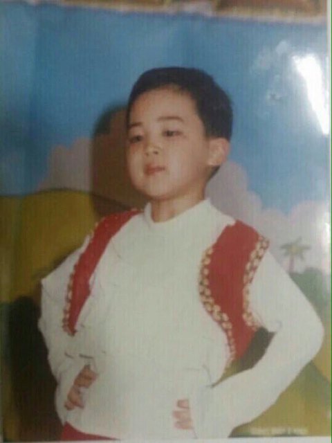 Detail Foto Masa Kecil Kim Taehyung Bts Nomer 34