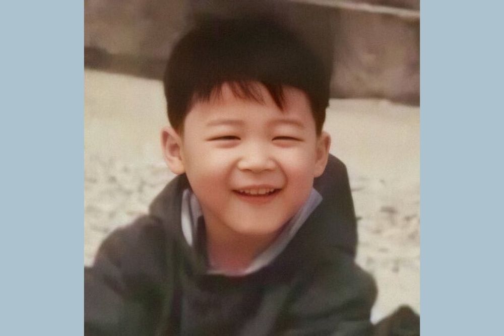 Detail Foto Masa Kecil Park Jimin Nomer 8