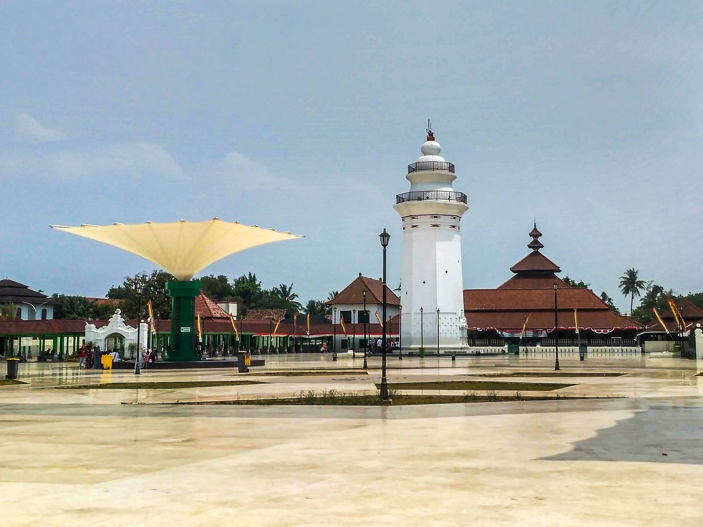 Detail Foto Masjid Agung Banten Nomer 15