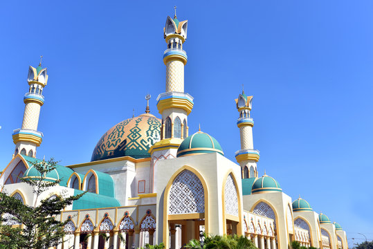 Detail Foto Masjid Di Indonesia Nomer 2