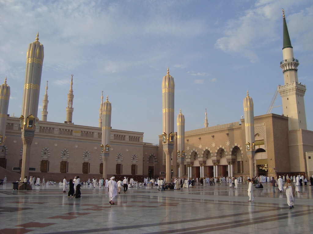 Detail Foto Masjid Nabawi Madinah Nomer 27