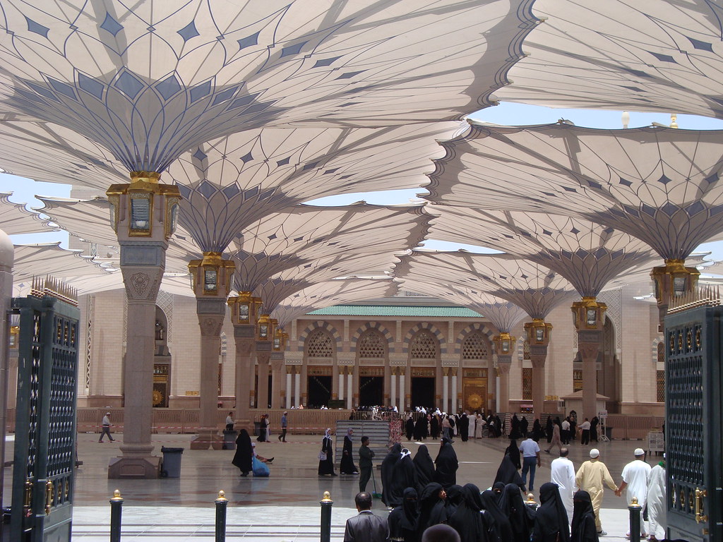 Detail Foto Masjid Nabawi Madinah Nomer 41