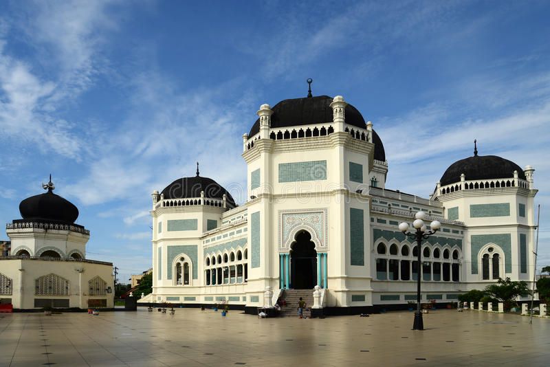 Detail Foto Masjid Raya Medan Nomer 12