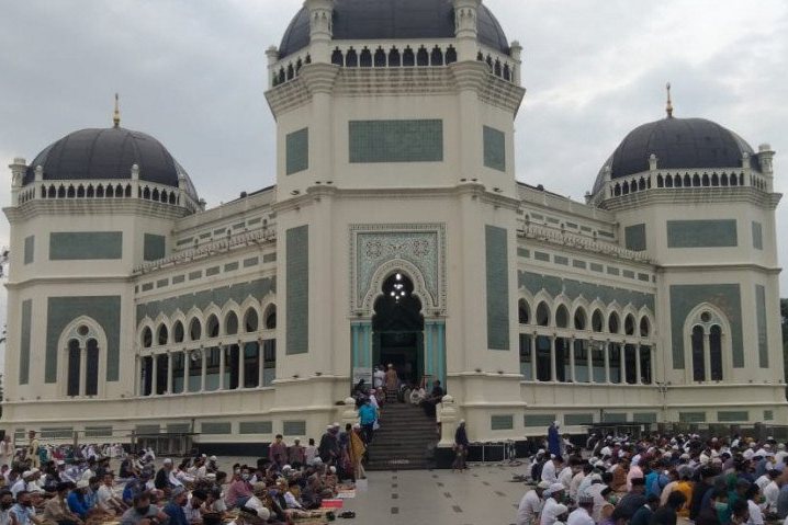 Detail Foto Masjid Raya Medan Nomer 26