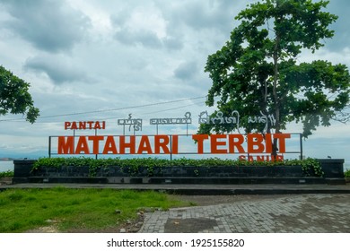 Detail Foto Matahari Terbit Di Pantai Nomer 26