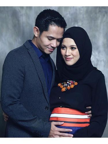 Detail Foto Maternity Berhijab Nomer 40