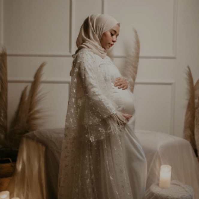 Detail Foto Maternity Hijab Nomer 37