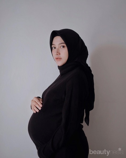 Detail Foto Maternity Simple Nomer 29