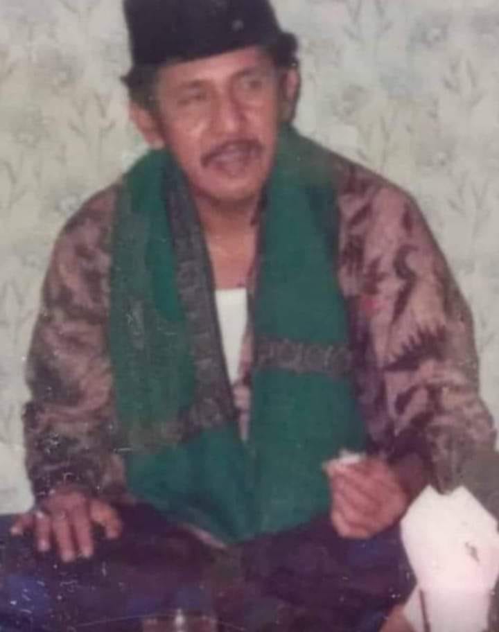 Detail Foto Mbah Kholil Bangkalan Nomer 30