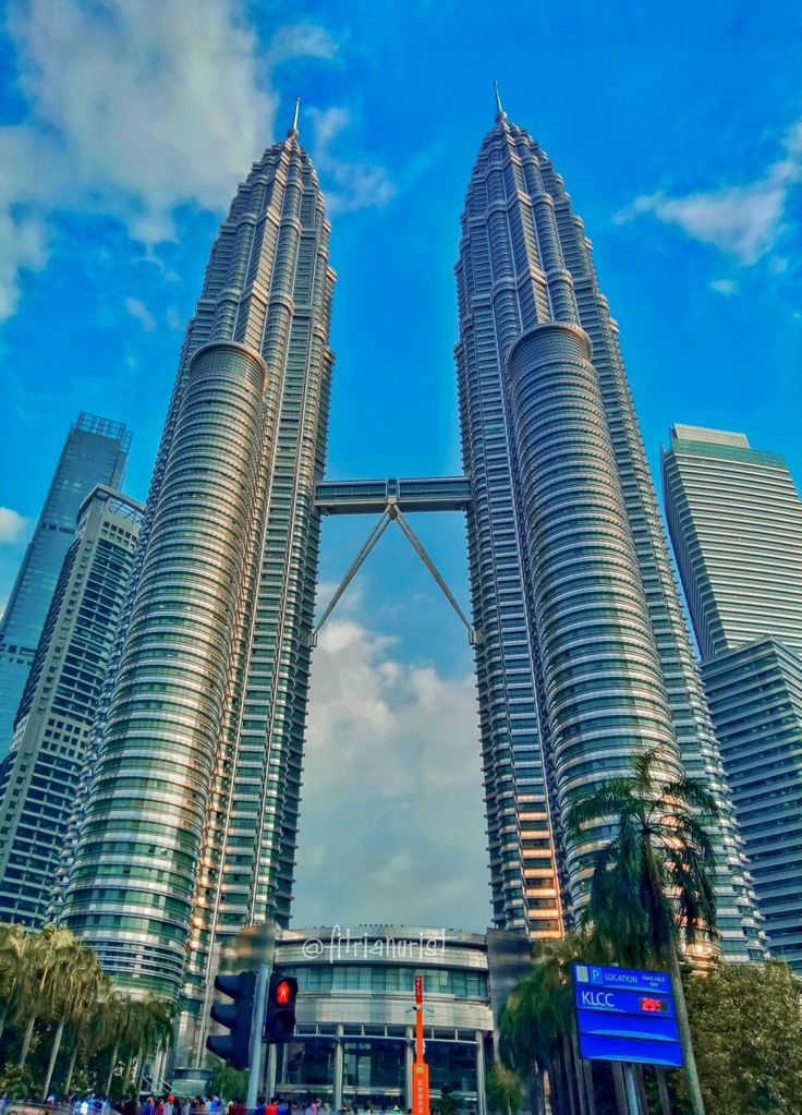 Detail Foto Menara Kembar Di Malaysia Nomer 6