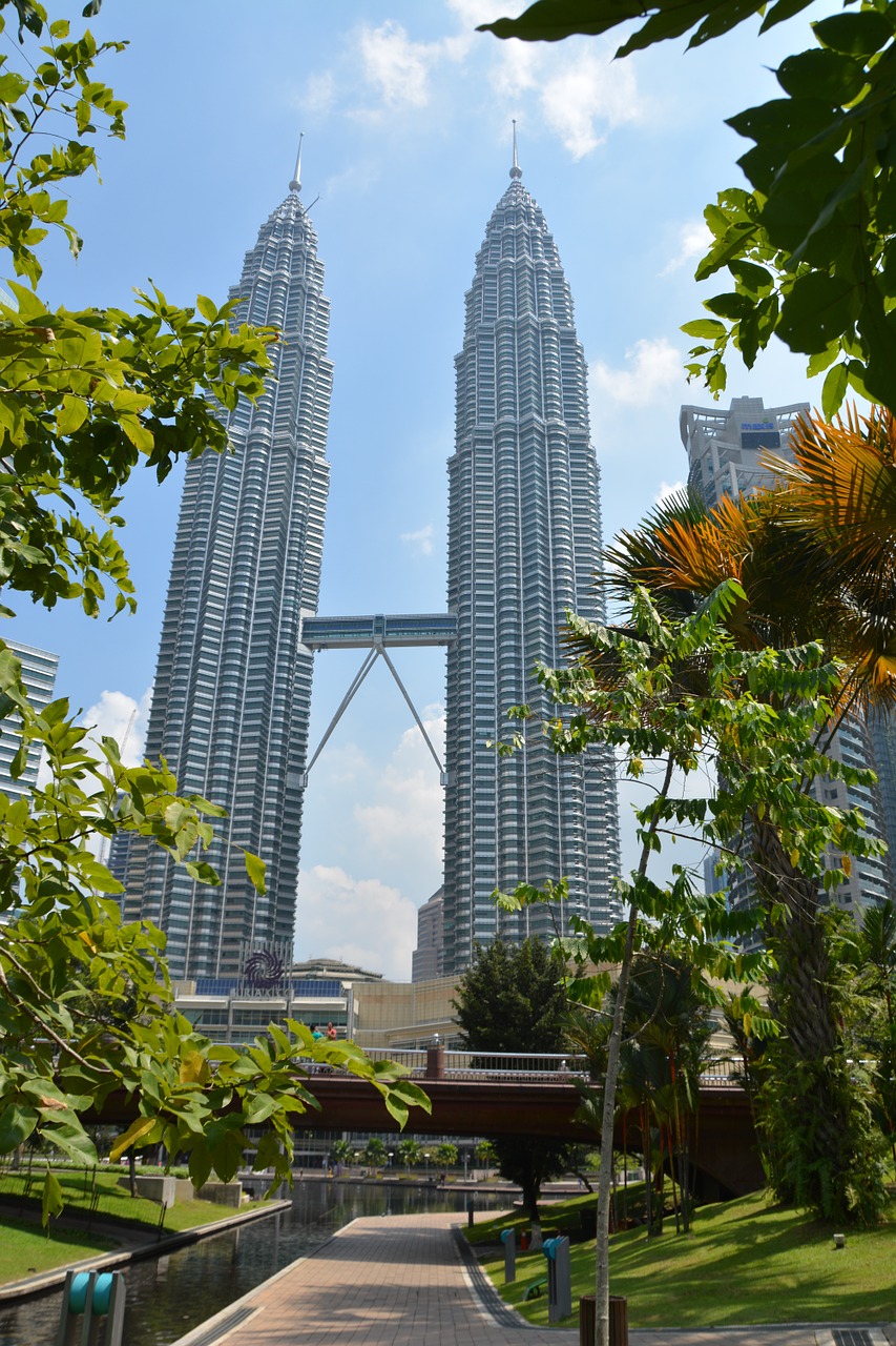 Detail Foto Menara Kembar Malaysia Nomer 5