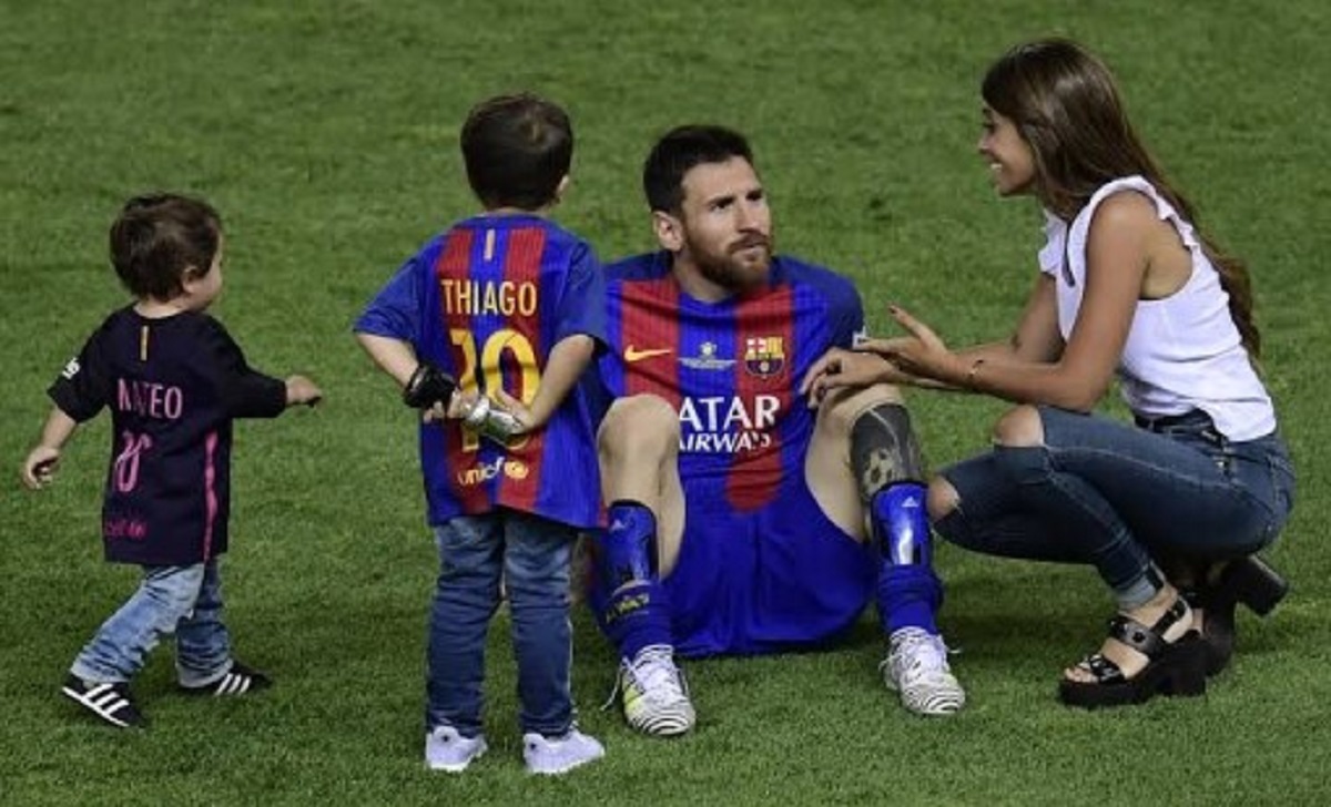 Detail Foto Messi Waktu Kecil Nomer 17