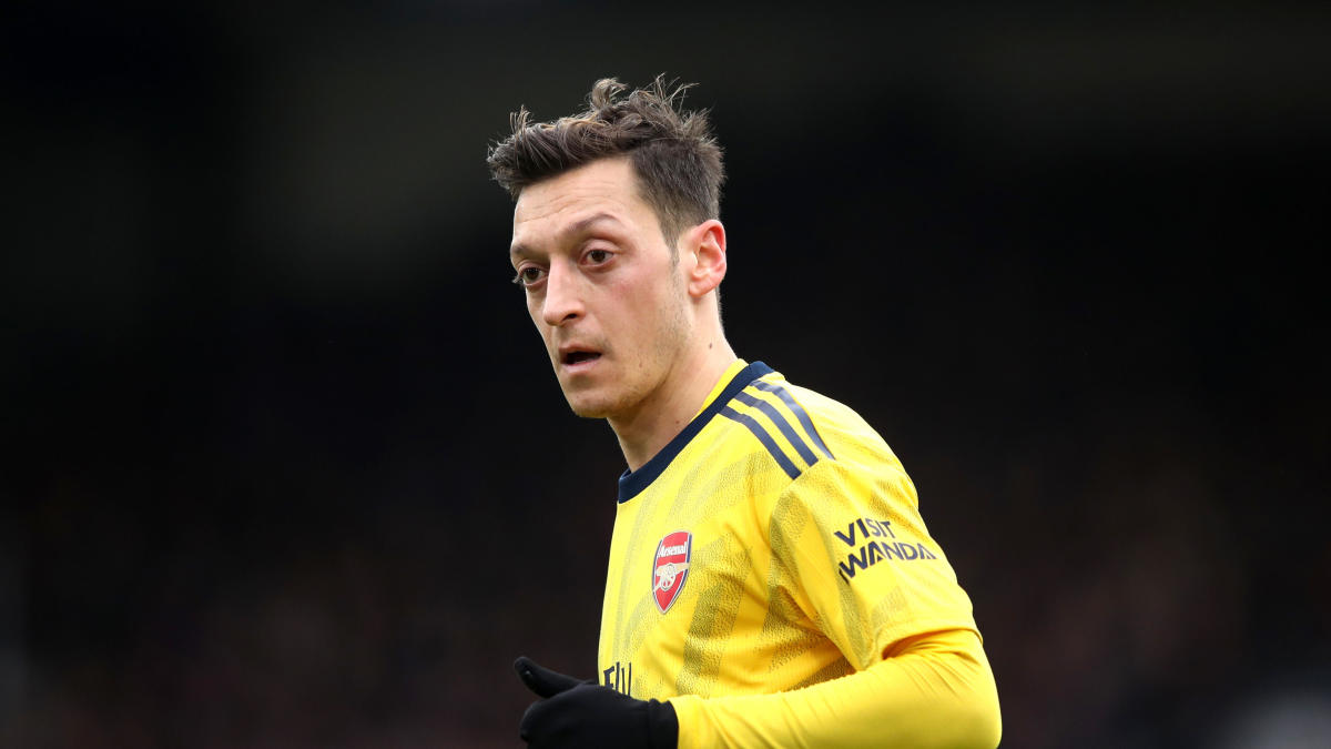 Detail Foto Mesut Ozil Nomer 33