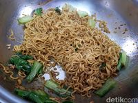 Download Foto Mie Instan Goreng Nomer 33