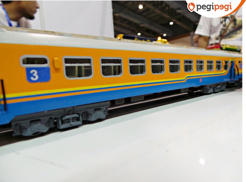 Detail Foto Miniatur Kereta Api Nomer 28