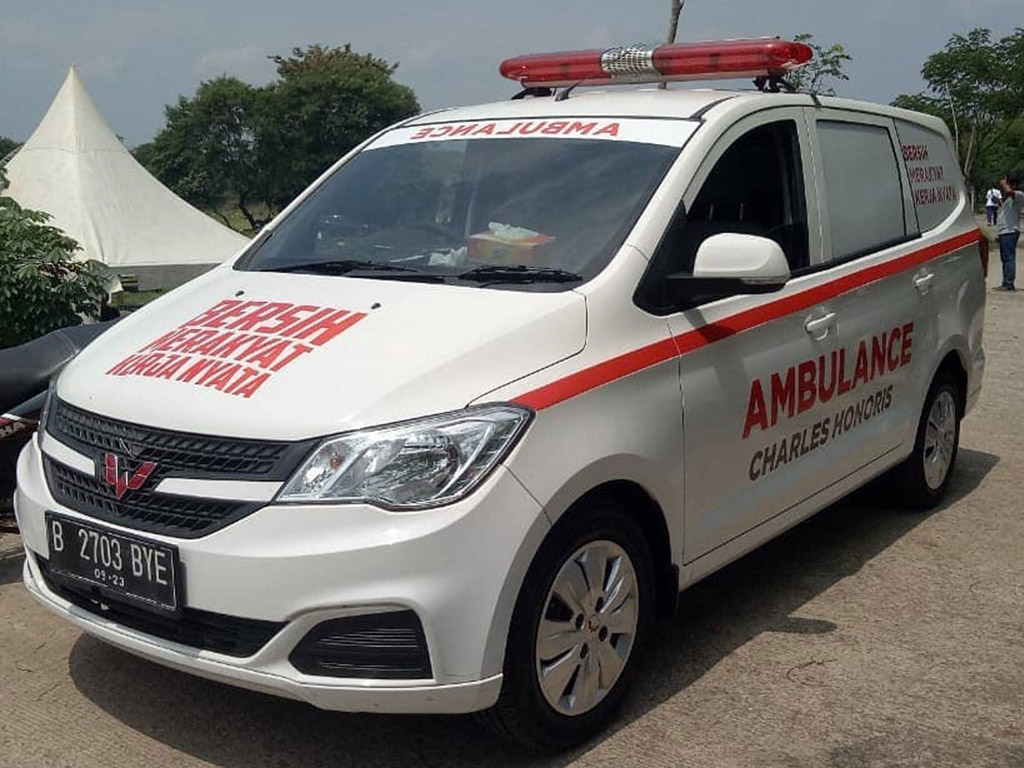 Detail Foto Mobil Ambulance Nomer 13