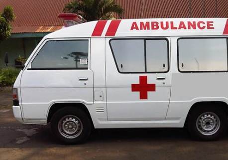 Detail Foto Mobil Ambulance Nomer 15