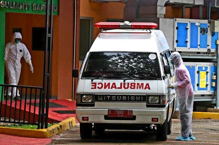 Detail Foto Mobil Ambulance Nomer 3