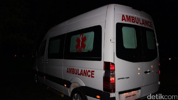 Detail Foto Mobil Ambulance Nomer 25