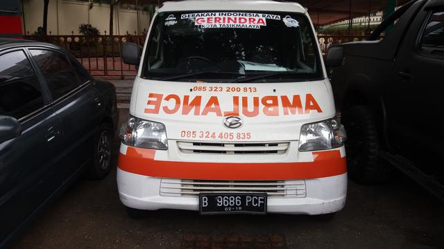 Detail Foto Mobil Ambulance Nomer 36