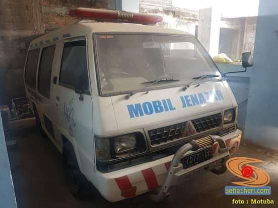 Detail Foto Mobil Ambulance Nomer 51