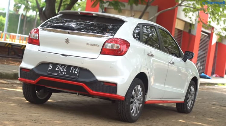 Detail Foto Mobil Baleno Nomer 22