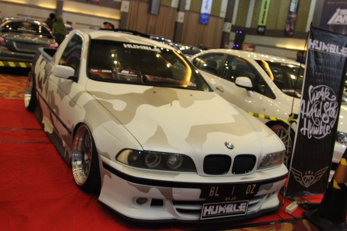 Detail Foto Mobil Bmw Modifikasi Nomer 40