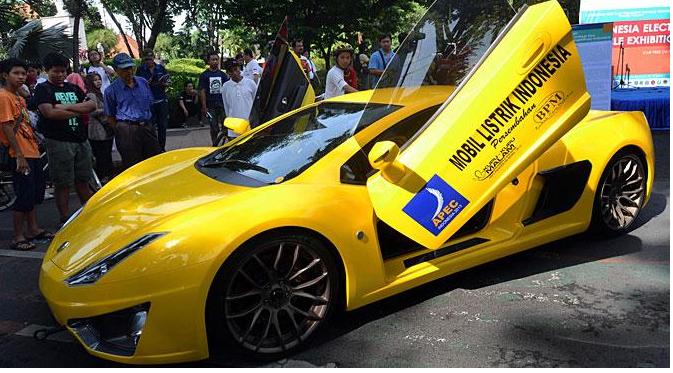 Detail Foto Mobil Buatan Indonesia Nomer 28