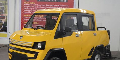 Detail Foto Mobil Buatan Indonesia Nomer 7