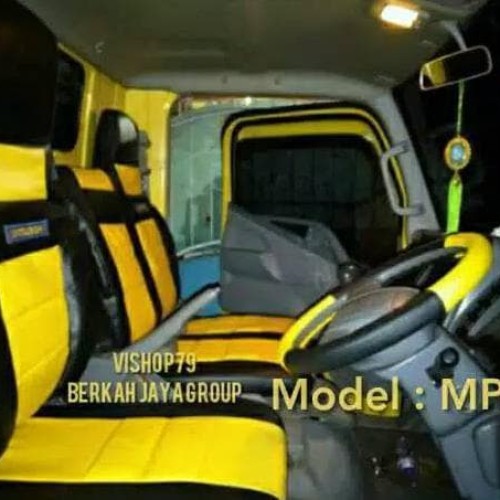 Detail Foto Mobil Canter Nomer 26