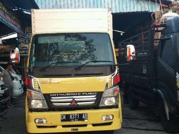 Detail Foto Mobil Canter Nomer 48